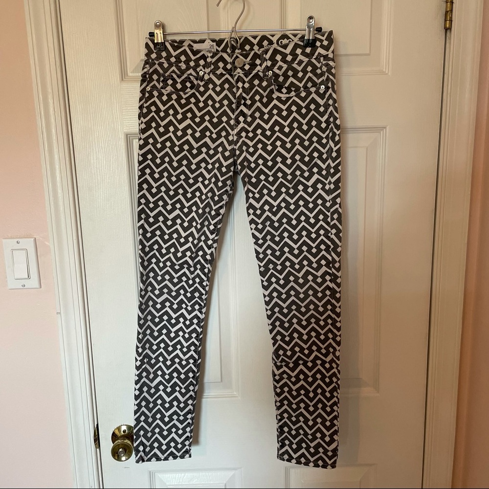 Geometric Pattern Jean Legging Pants